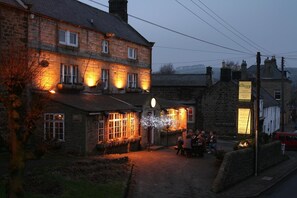Exterior - The Cheviot Hotel (Hexham)