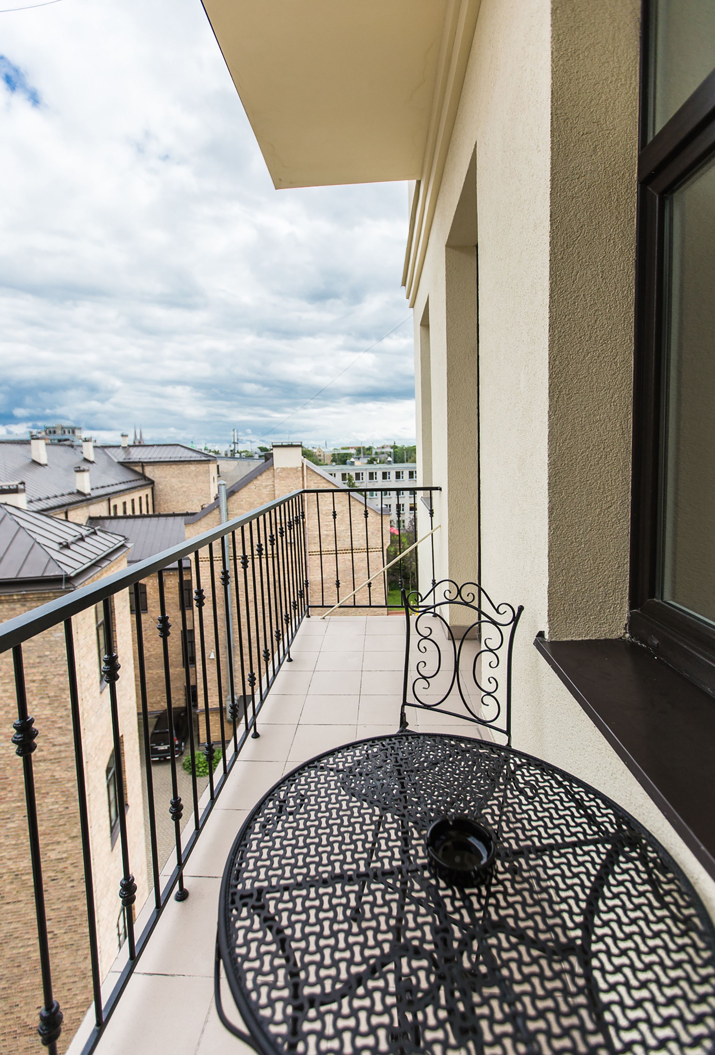 Two-Bedroom Apartment with Balcony | Balcony