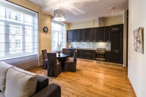 Standard Apartment, 2 Bedrooms | In-room dining - Riga Lux Apartments - Ernesta (Riga)