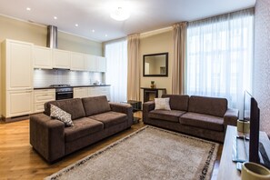 40-inch flat-screen TV with digital channels, TV, pay movies - Riga Lux Apartments - Ernesta (Riga)