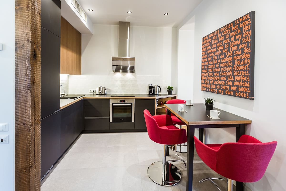 Penthouse Two-Bedroom Apartment with Terraces | Private kitchen | Full-sized fridge, microwave, oven, stovetop