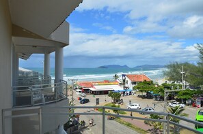 Pemandangan dari kamar