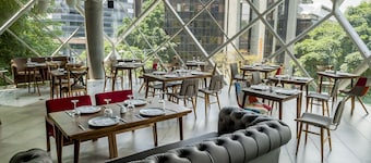 V Grand Hotel, a member of Radisson Individuals