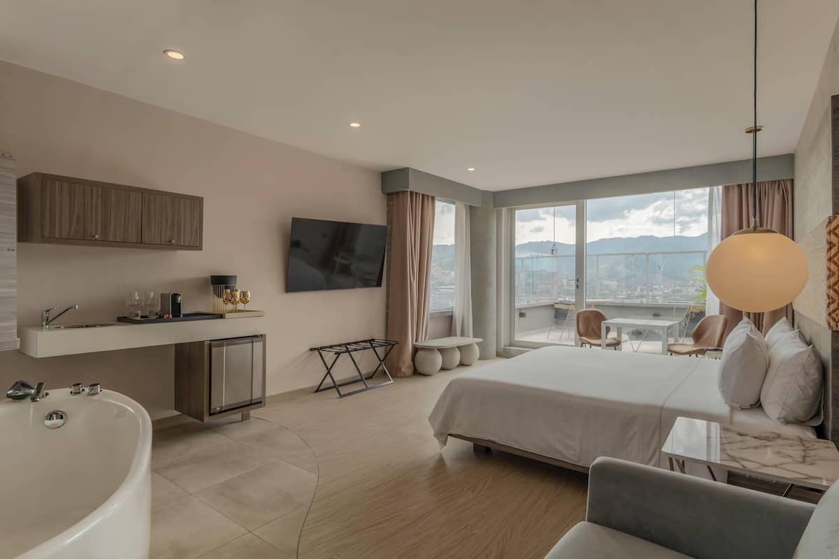 Suite, 1 King Bed (Upper Floor) | Premium bedding, in-room safe, individually decorated, soundproofing