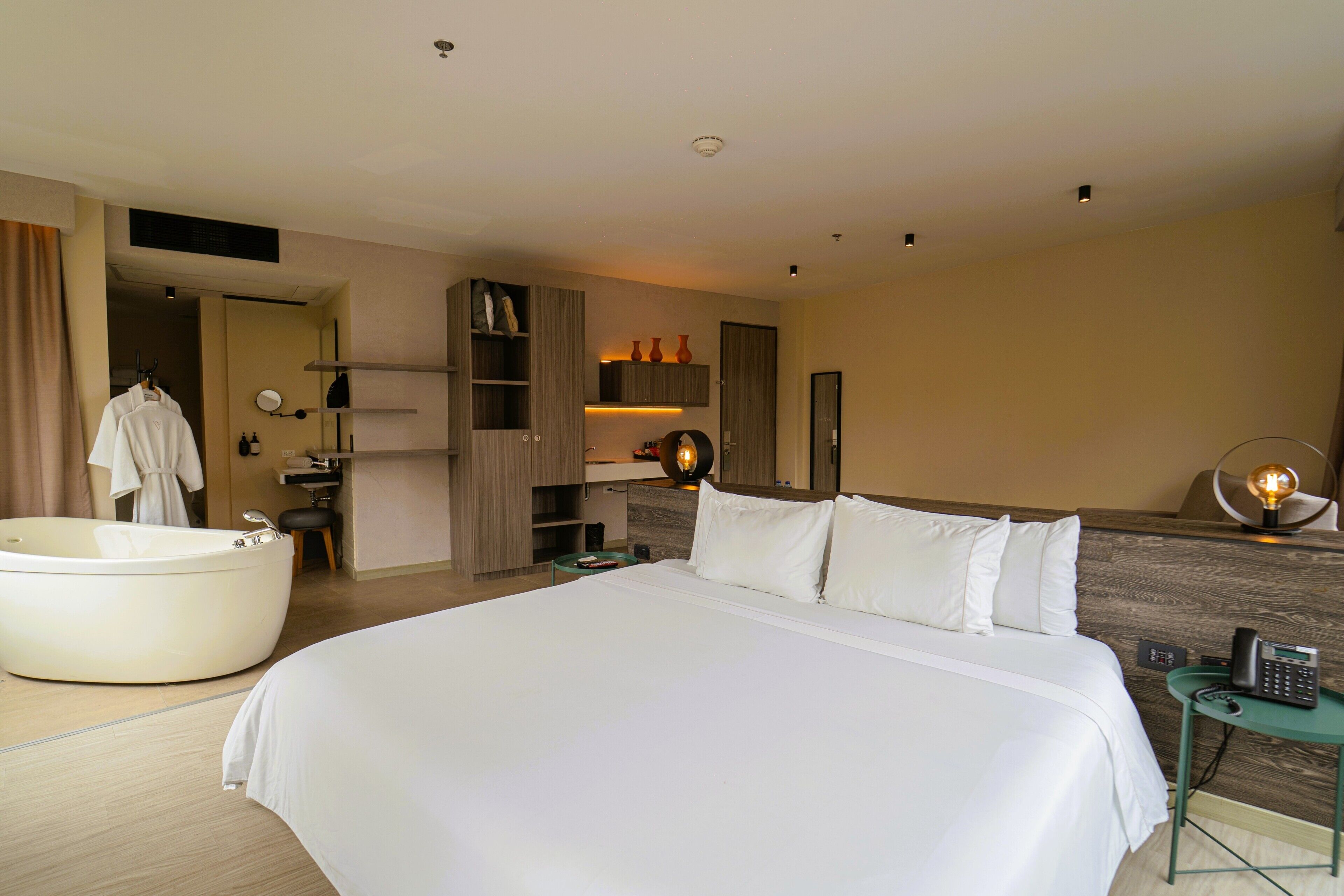 Family Suite, 1 King Bed, City View | Premium bedding, in-room safe, individually decorated, soundproofing