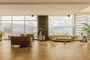 Meeting facility - V Grand Hotel, a member of Radisson Individuals (Medellín)
