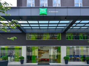 Exterior - ibis Styles Kuala Lumpur Sri Damansara (Batu Caves)