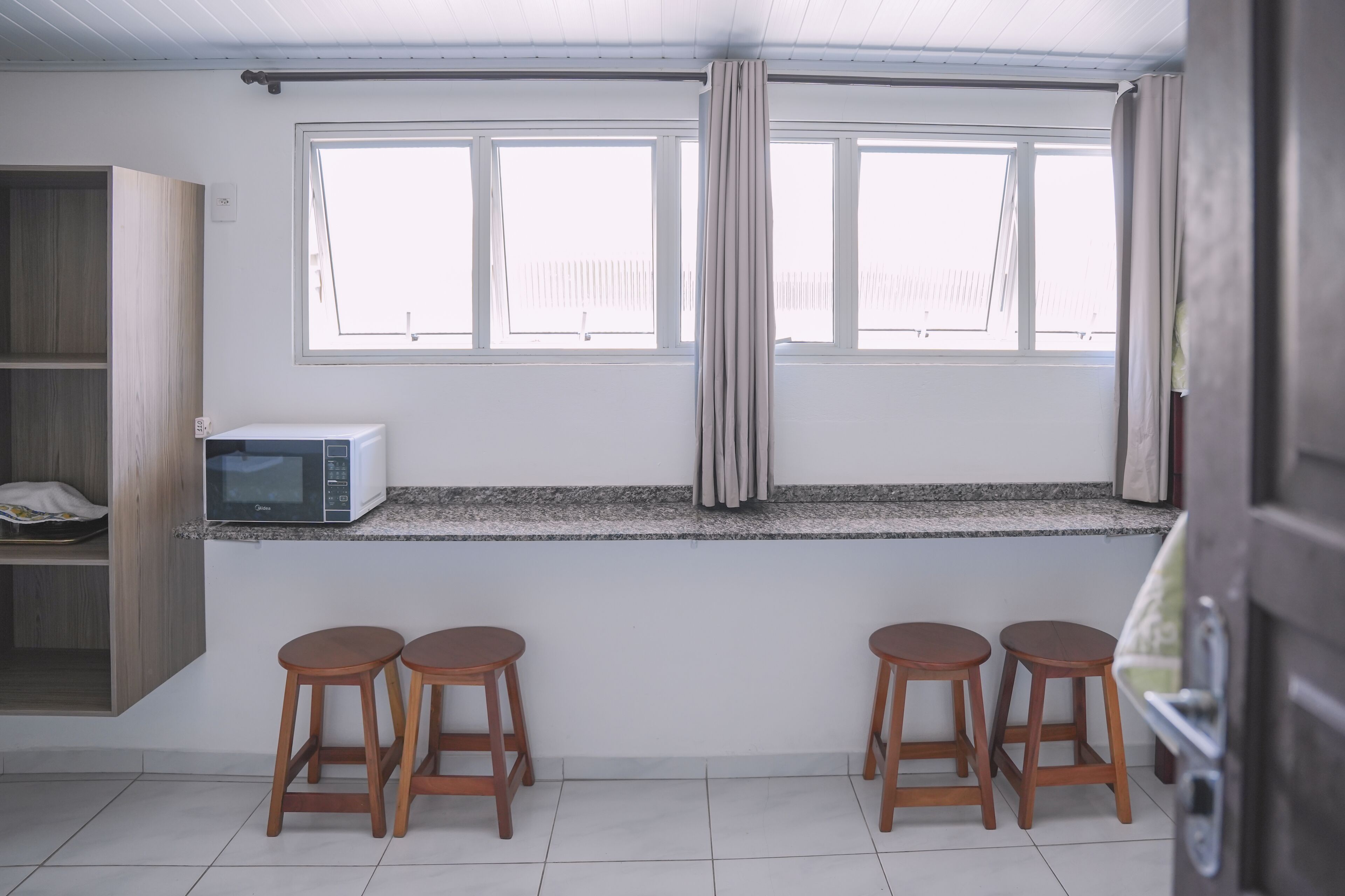 家庭客房 | 迷你吧、遮光布/窗簾、熨斗/熨衣板、免費無線上網