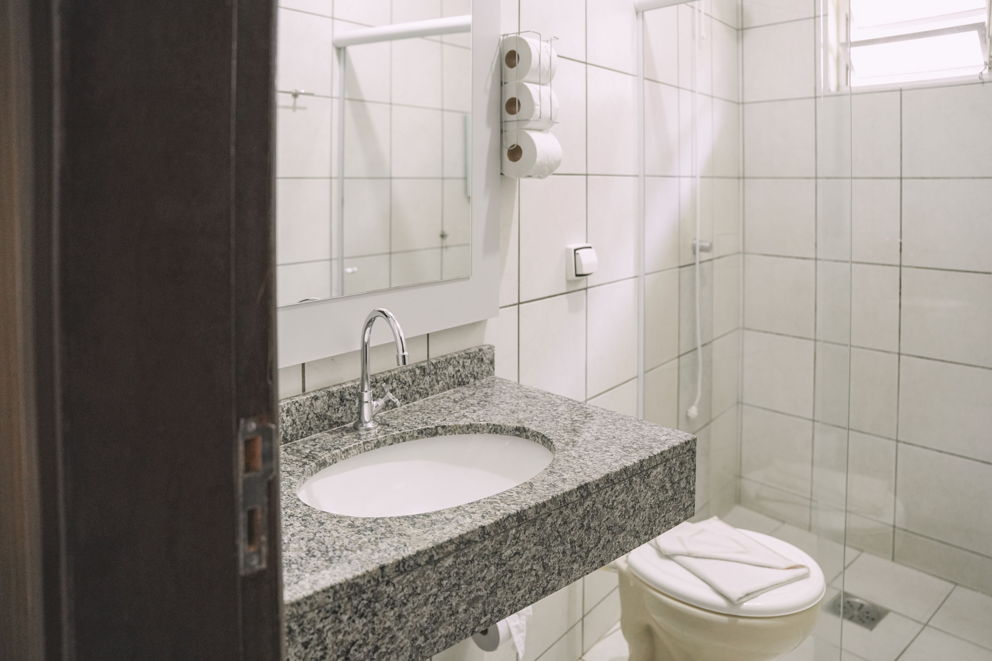apartment | bathroom | shower, free toiletries, hair dryer, towels