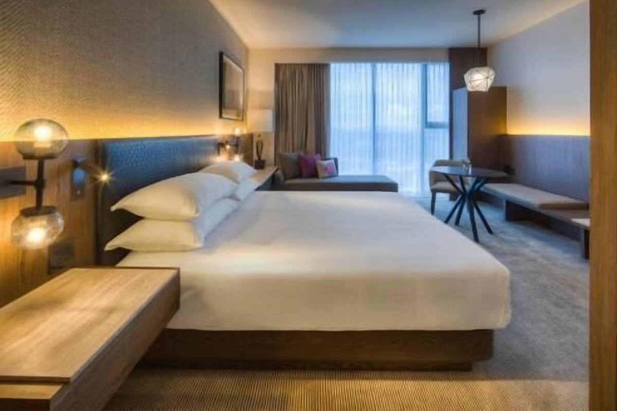 Minibar, in-room safe, desk, blackout drapes