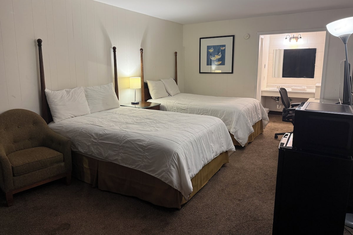 تجهيزات عازلة للصوت وواي فاي مجانًا وملاءات أسرّة