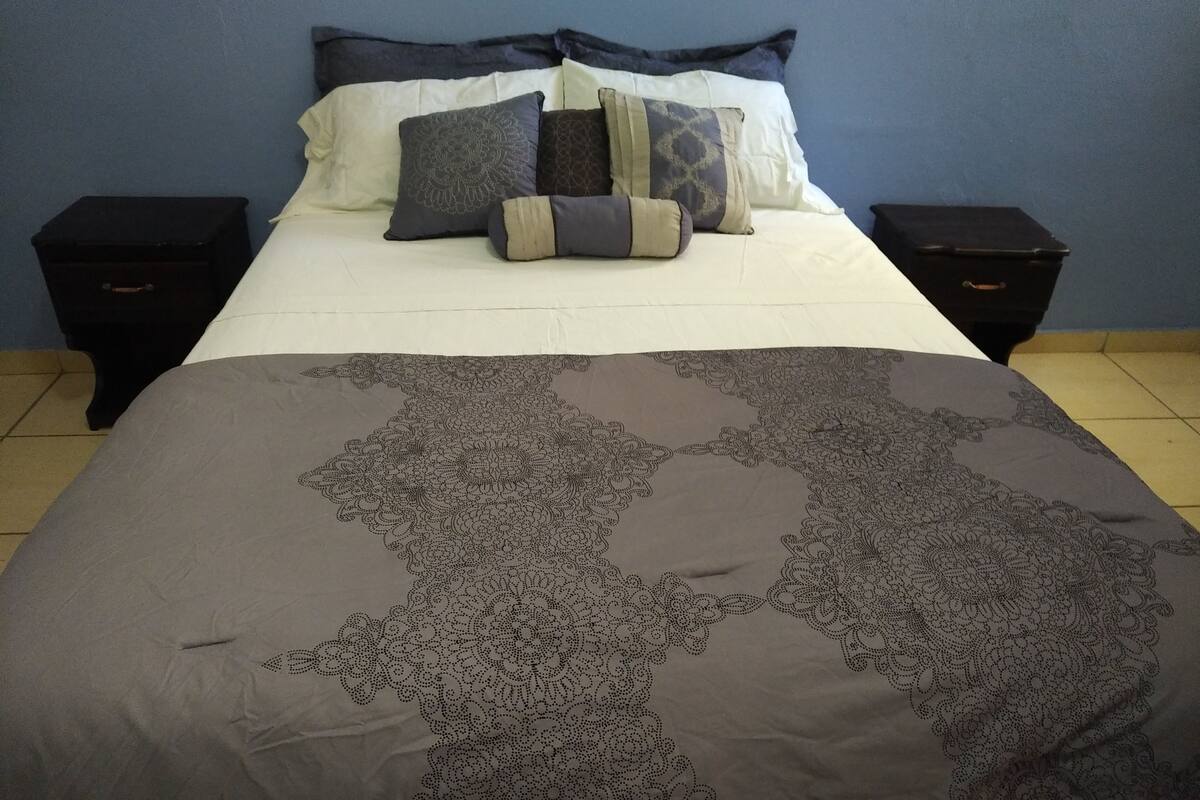 Standard Double Room, 1 Queen Bed | Premium bedding, blackout drapes, soundproofing