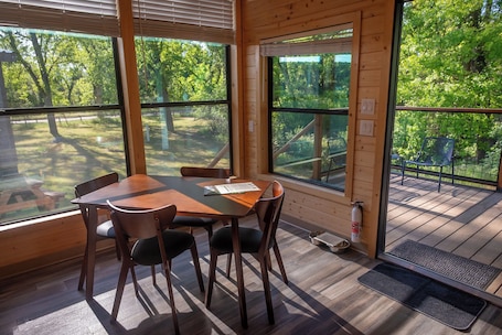 华丽小屋 | 客房内用餐