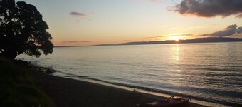 Pohutukawa Coast Bed & Breakfast