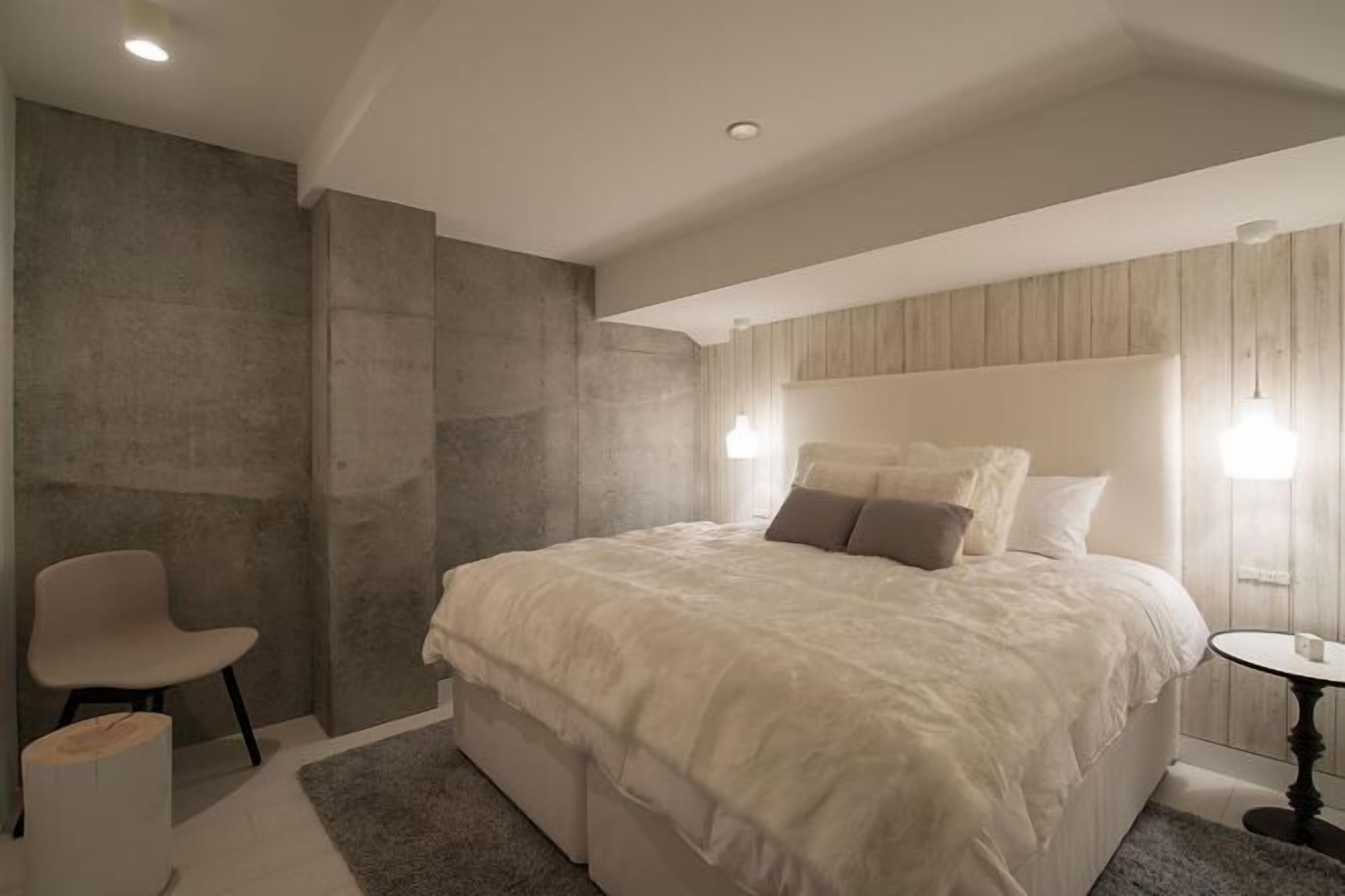 In-room safe, desk, blackout drapes, iron/ironing board