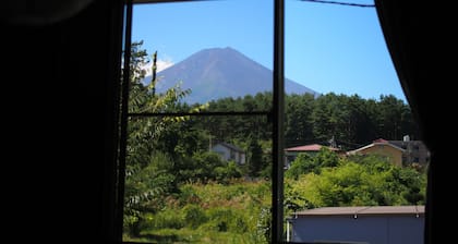 Kikkake Green and Mt.Fuji - Hostel