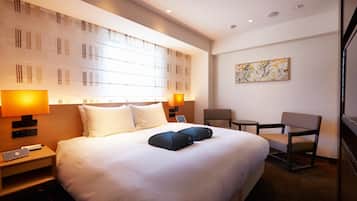 In-room safe, iron/ironing board, free WiFi