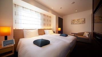In-room safe, iron/ironing board, free WiFi