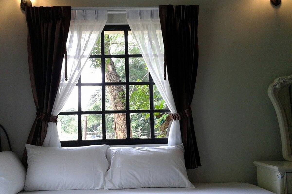 Standard Double Room | Minibar (some free items), rollaway beds (surcharge), WiFi (free)