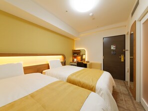 Down duvets, desk, blackout curtains, free WiFi - Hotel Sunroute Sopra Kobe Annesso (Kobe)