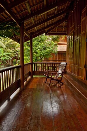 Superior Villa | Terrace/patio - Ayodhara Village (Ayutthaya)