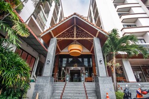 Fachada de la propiedad