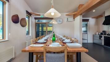 Chalet, 5 habitaciones | Comedor