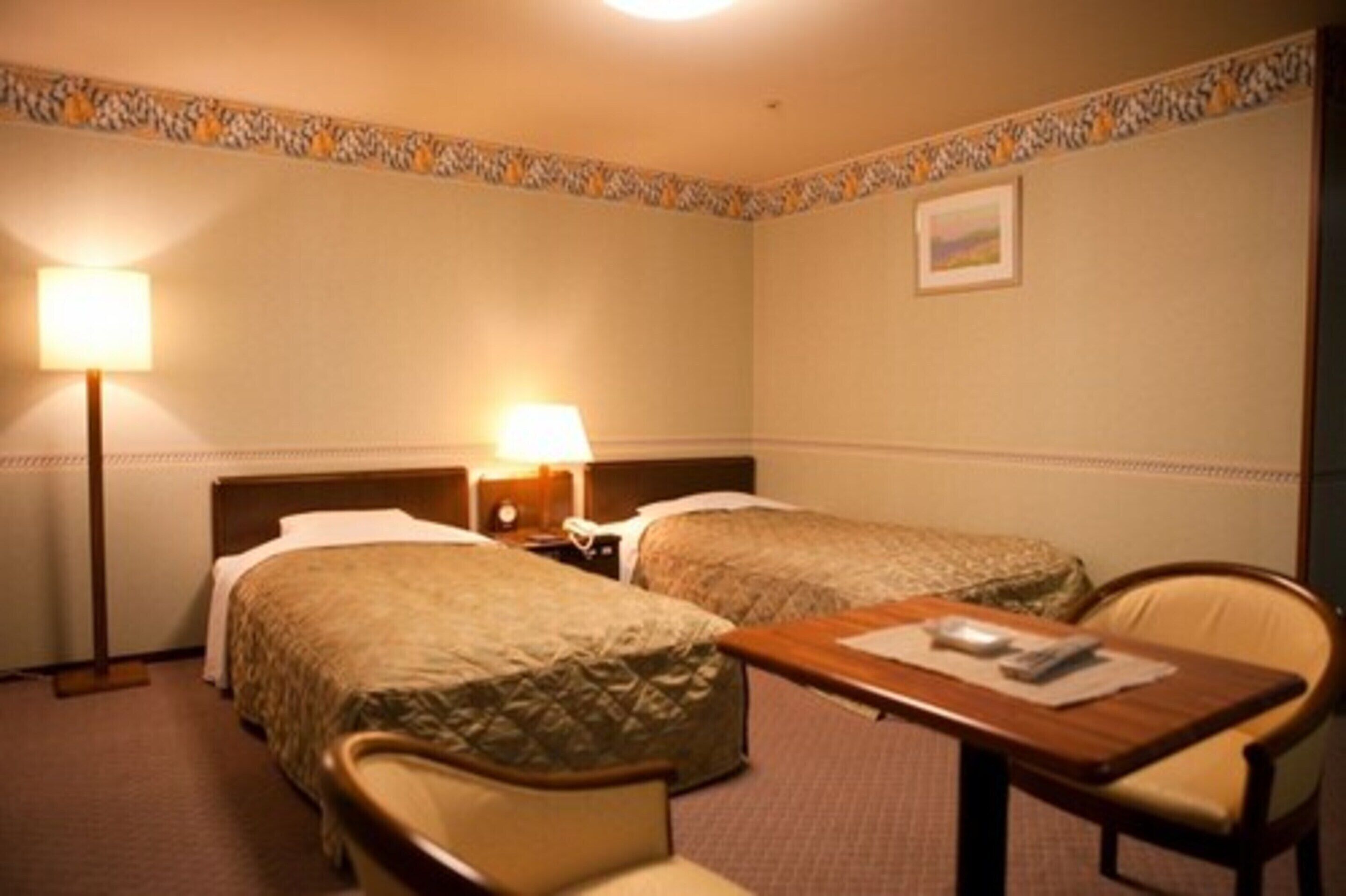 twin room, non smoking | in-room safe, free wifi