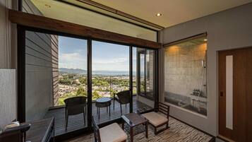 Japanese Western Style Room with Half Open-air Bath, 2F