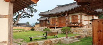 Ongyejongtaek Sambaekdang