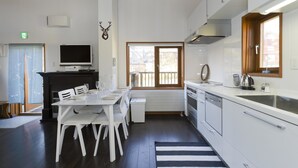 コテージ 1 ベッドルーム (+ Loft) | 専用キッチン | 冷蔵庫、電子レンジ、コンロ、食器洗い機