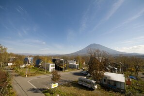 House, 5 Bedrooms (2 double, 4 single, 4 bunk Beds) | View from room