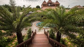2 outdoor pools, open 7 AM to 9 PM, pool umbrellas, sun loungers
