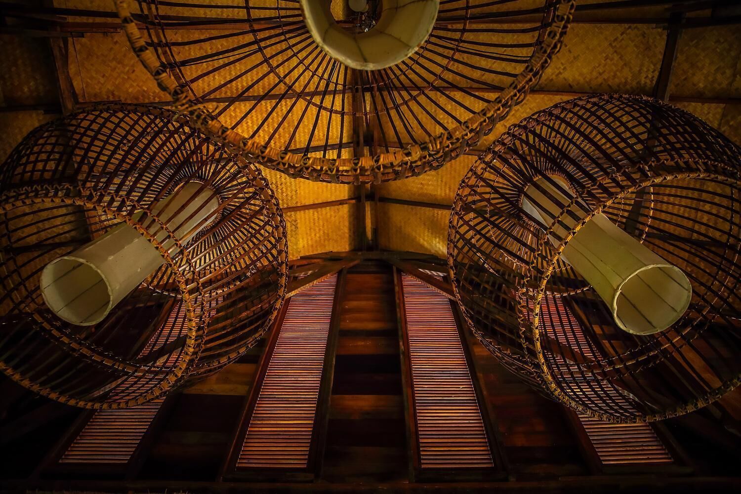 breakfast, lunch, dinner served; thai cuisine