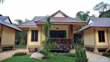 Deluxe Double Bed Mountain View | Safe på rommet og wi-fi (inkludert)