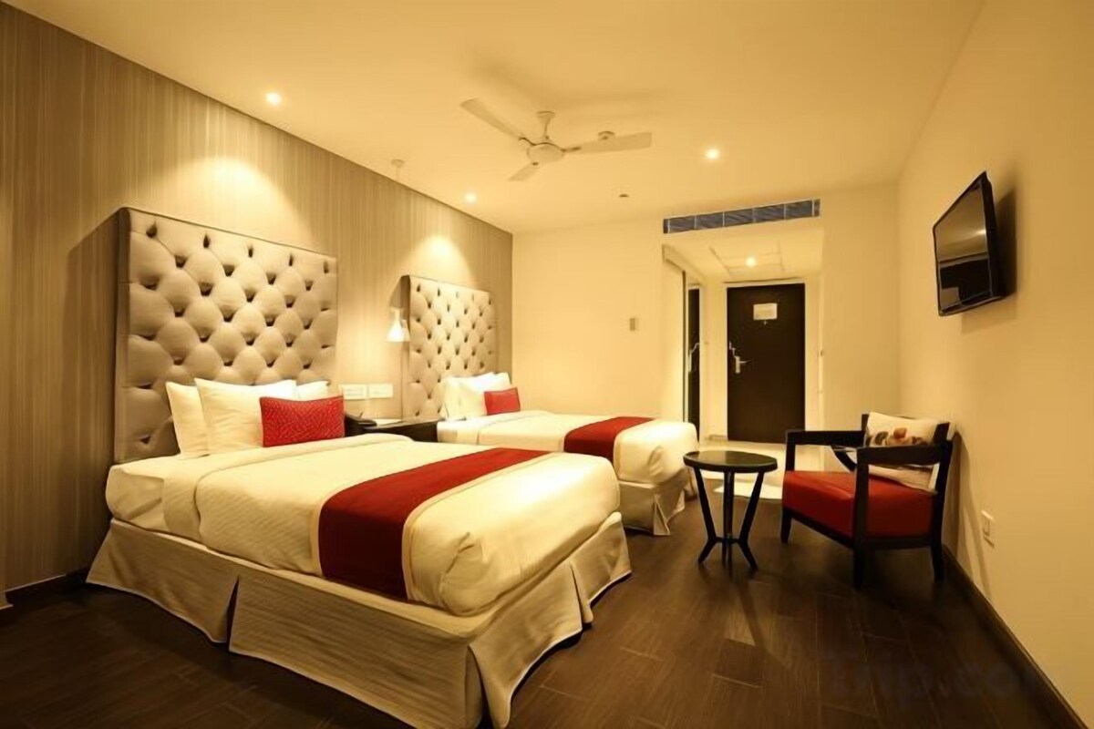 1 bedroom, premium bedding, memory foam beds, minibar