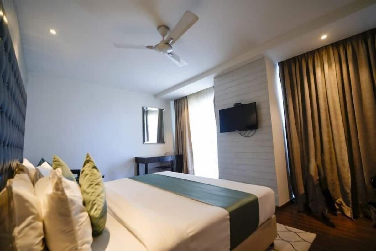 1 sovrum, sängtillbehör av högsta kvalitet och memory foam-madrasser