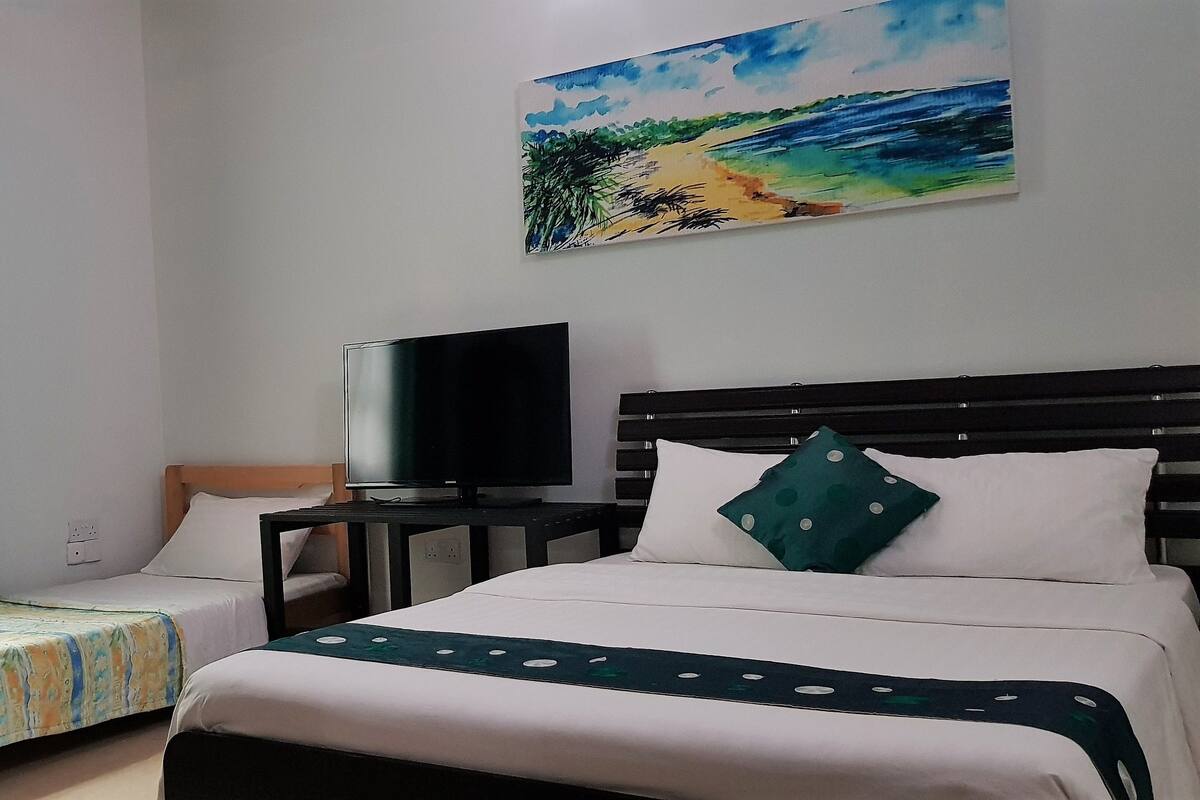 Kamar Double atau Twin Premier, Bebas Asap Rokok, pemandangan kebun | 1 kamar tidur, seprai premium, minibar, dan brankas