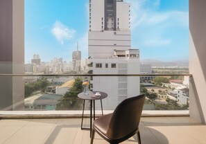 Rom – senior, balkong (Deluxe) | Byutsikt