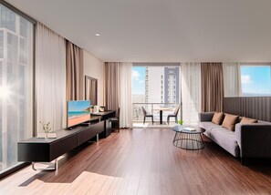 Suite Premier, 1 cama King size, vista parcial al mar (Poseidon) | Minibar, caja de seguridad en la habitación y decoración personalizada 