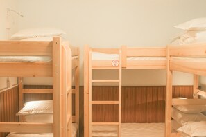 Dormitorio compartido económico | Wifi gratis