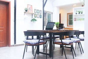Sala de estar en el lobby