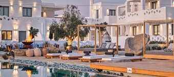 Portes Mykonos Suites & Villas