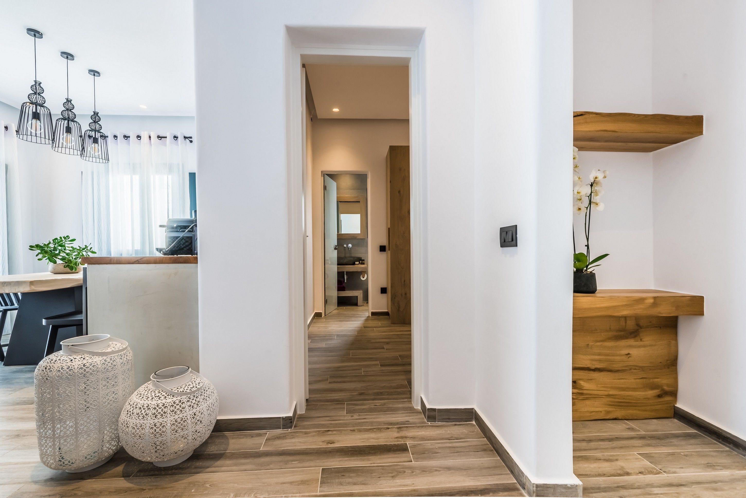 luxury villa, multiple beds | egyptian cotton sheets, premium bedding, in-room safe, desk