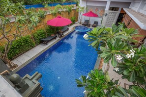Outdoor pool - Silver Palms Residence (Siem Reap)