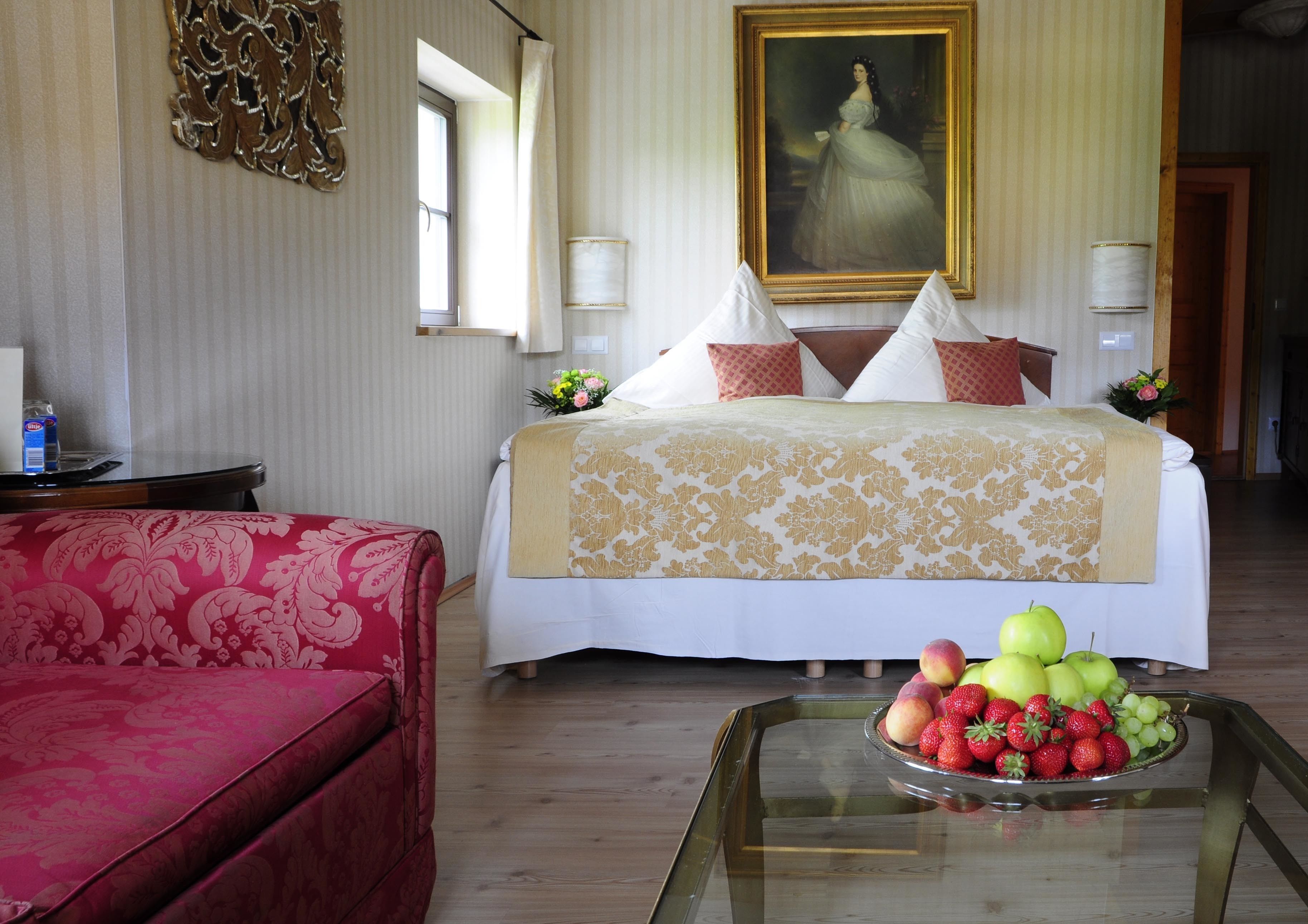 hypo-allergenic bedding, minibar, in-room safe, individually decorated