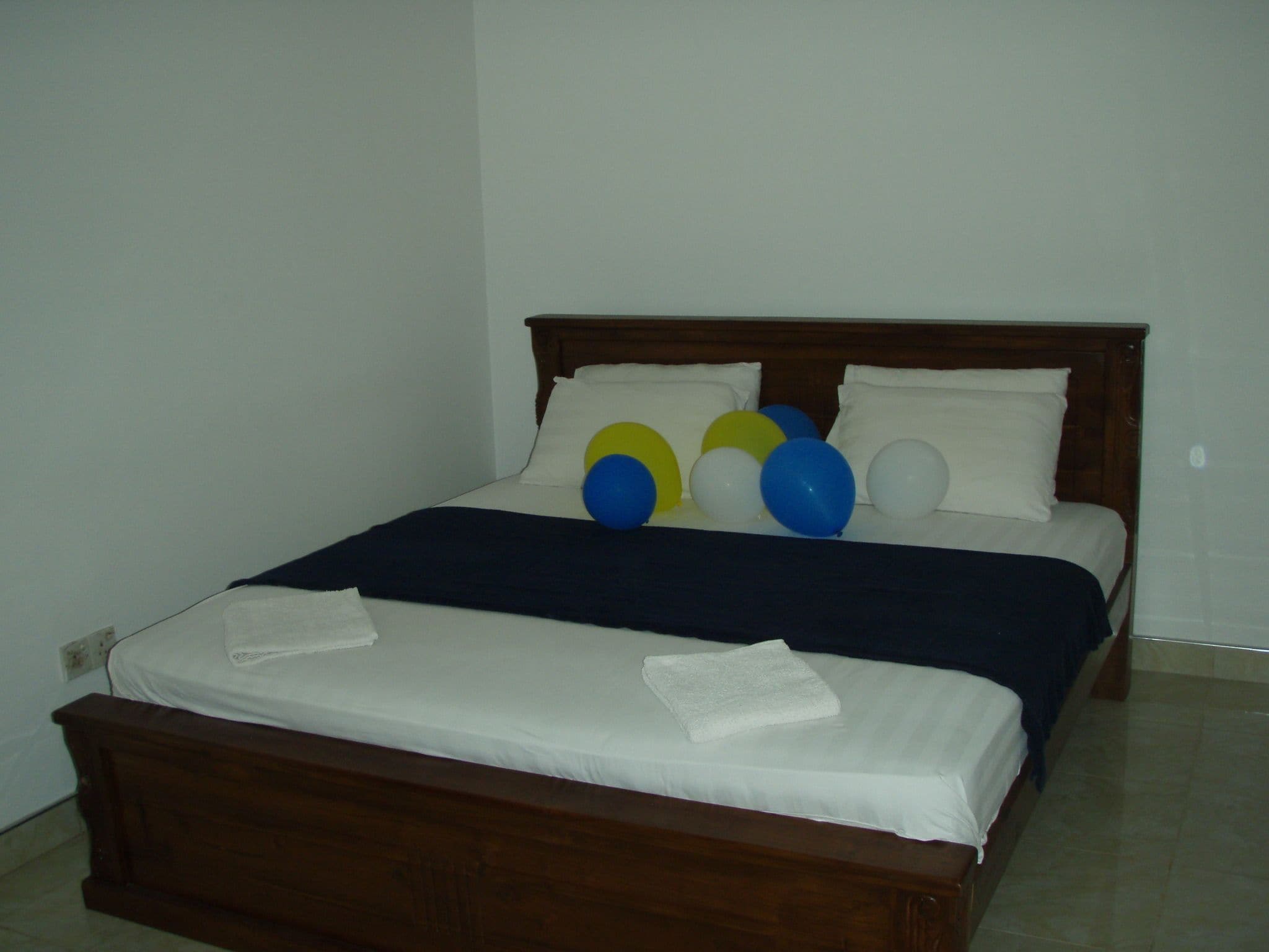 Basic Double Room, 1 Double Bed, Non Smoking, Garden View | Desk, free WiFi