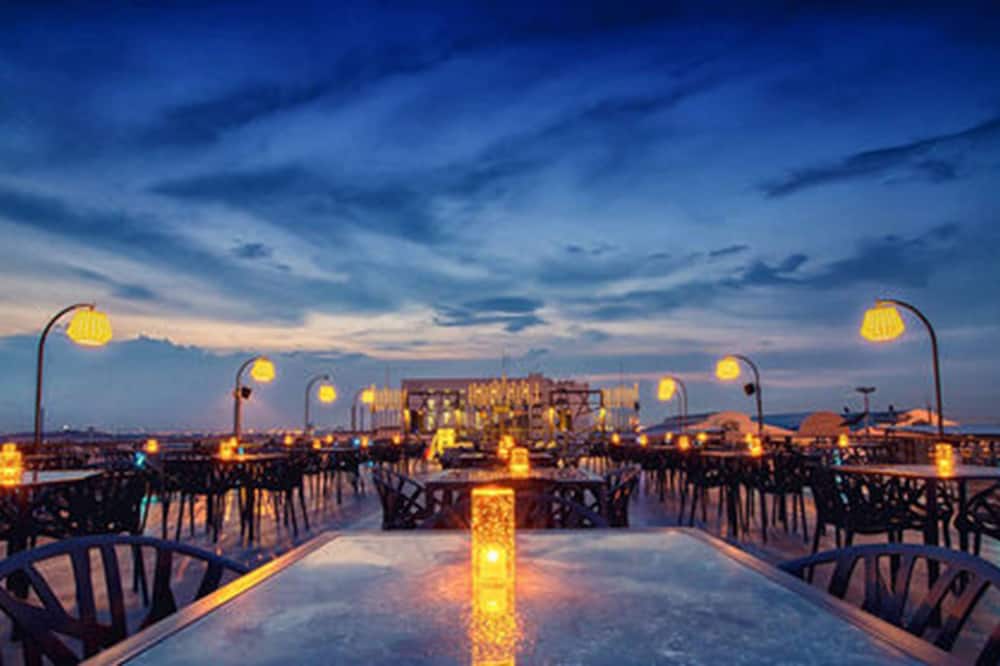 Suvarnabhumi Ville Airport Hotel