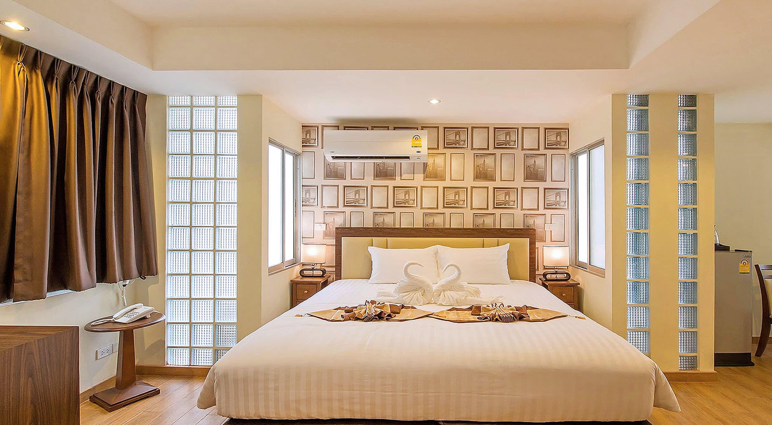 premier junior suite | 1 bedroom, premium bedding, in-room safe, free wifi