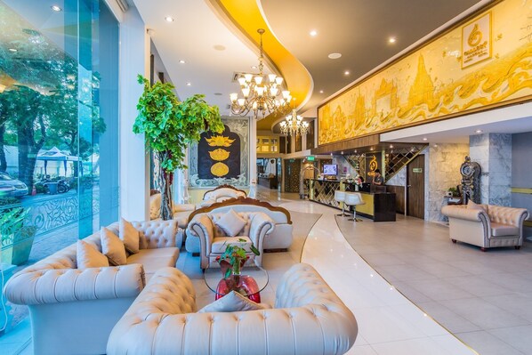 Lobby - Gallery Design Hotel (Sisaket)